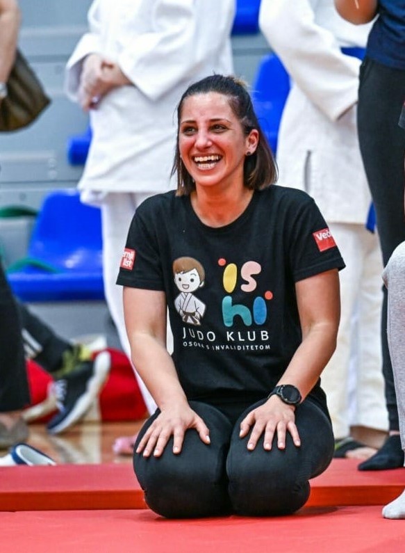 ANA KOŠĆAK